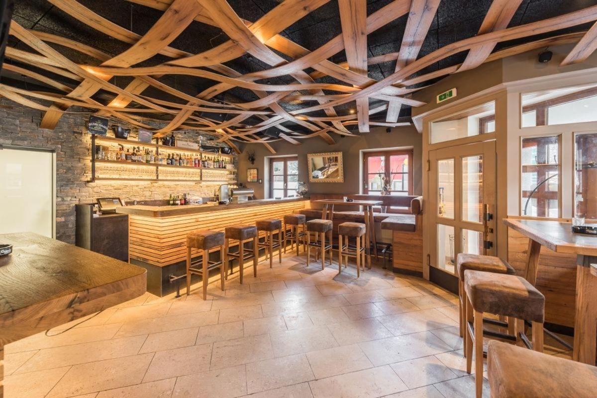 ホテル Mesnerhaus Muhlbach エクステリア 写真